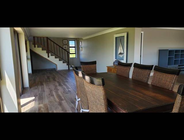 4 BEDROOM HOUSE FOR SALE IN KLEINBAAI